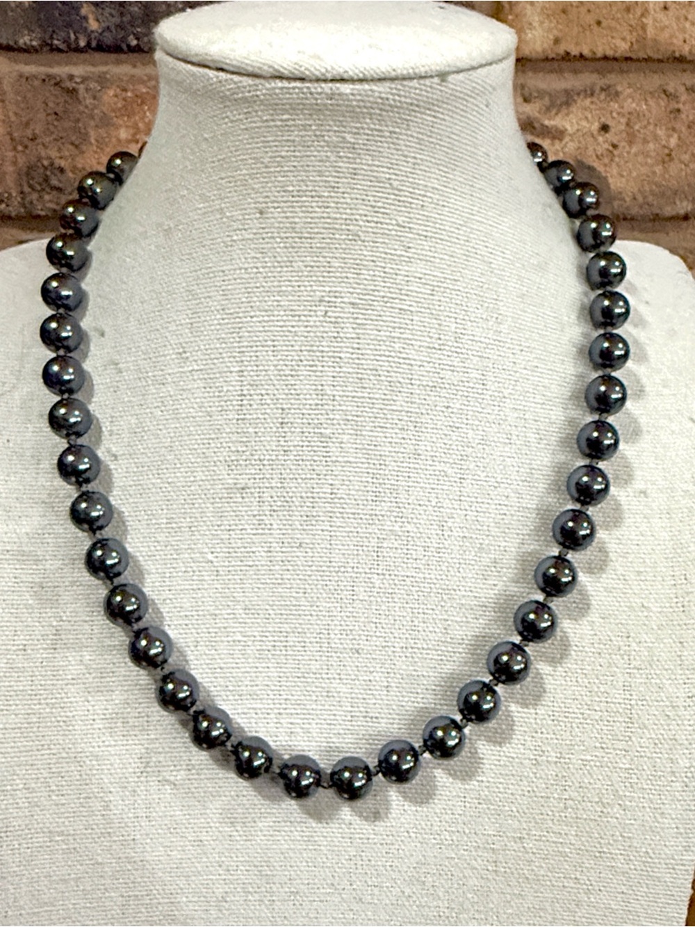 Talbots Vintage Grey Faux Tahitian Hand Knotted Pearl Bead Choker Necklace